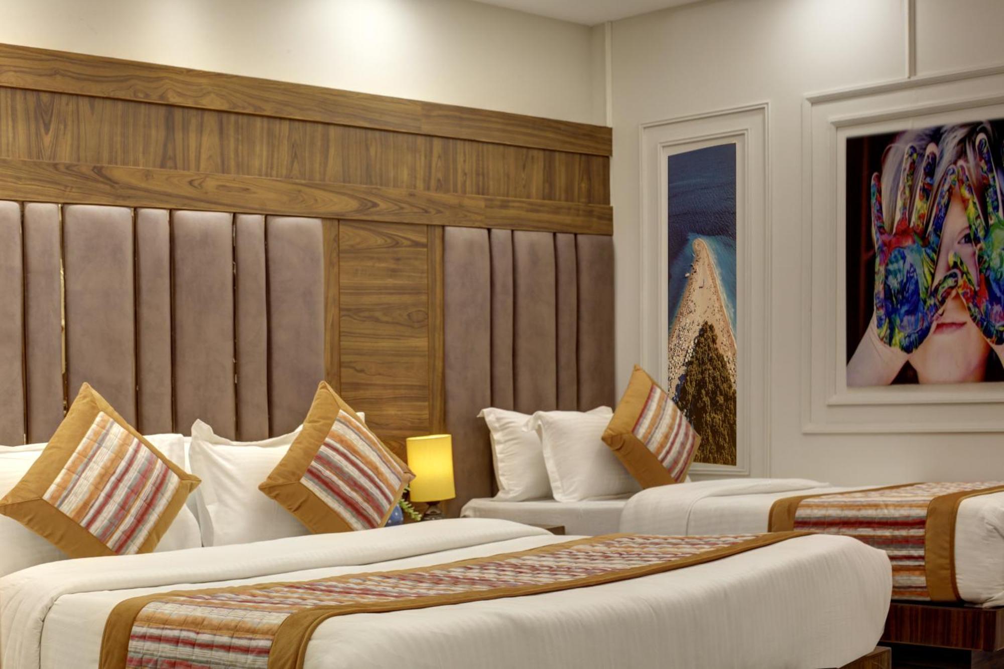 Bless Inn - Near Connaught Place New Delhi Eksteriør billede