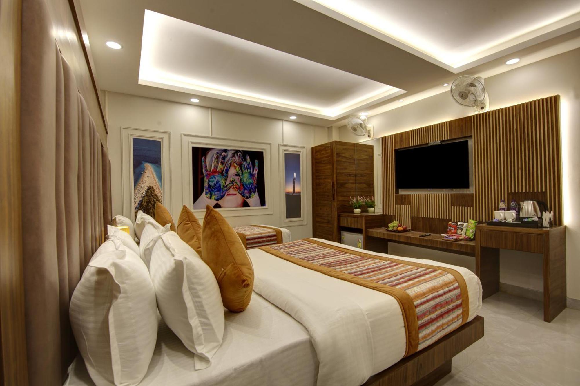 Bless Inn - Near Connaught Place New Delhi Eksteriør billede